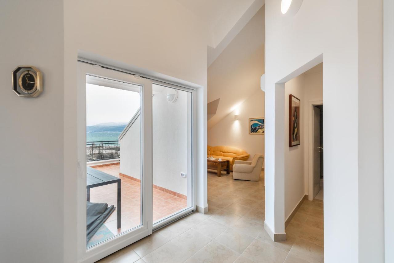 Villa Iva Mirca  Экстерьер фото
