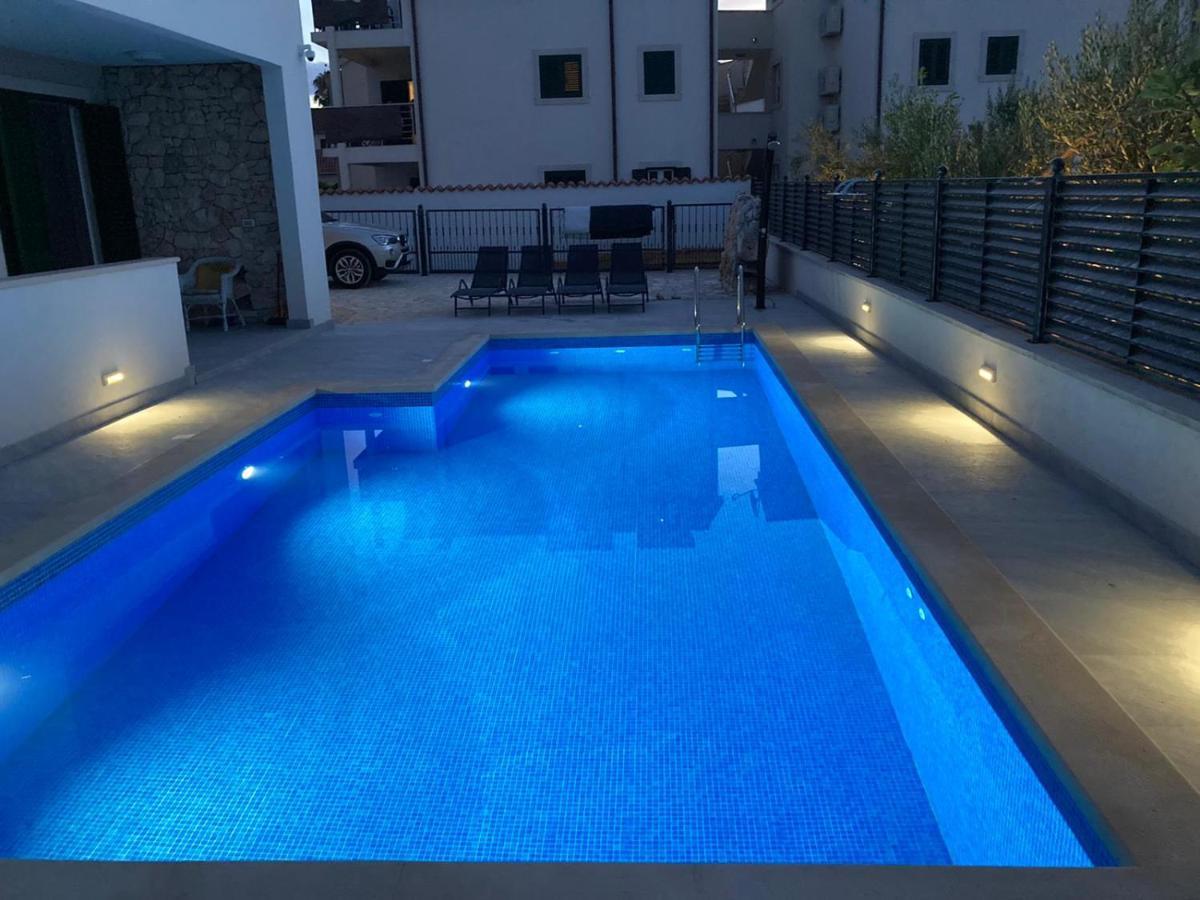 Villa Iva Mirca  Экстерьер фото