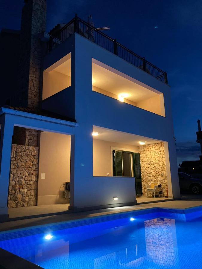 Villa Iva Mirca  Экстерьер фото